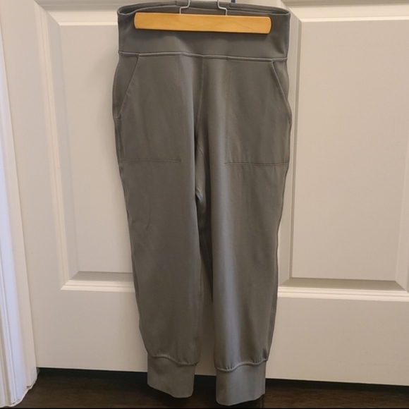 lululemon athletica Pants - Nwot! Lululemon align Hi-rise crop 23" grey sage